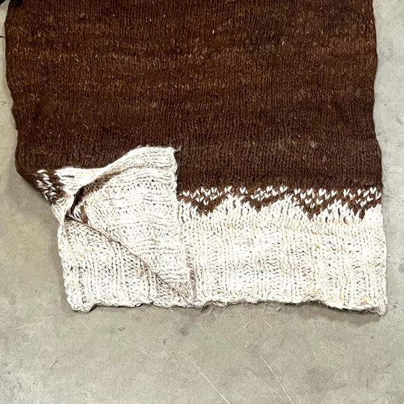 100 % Alpaca Sweater - Picture 6 of 8